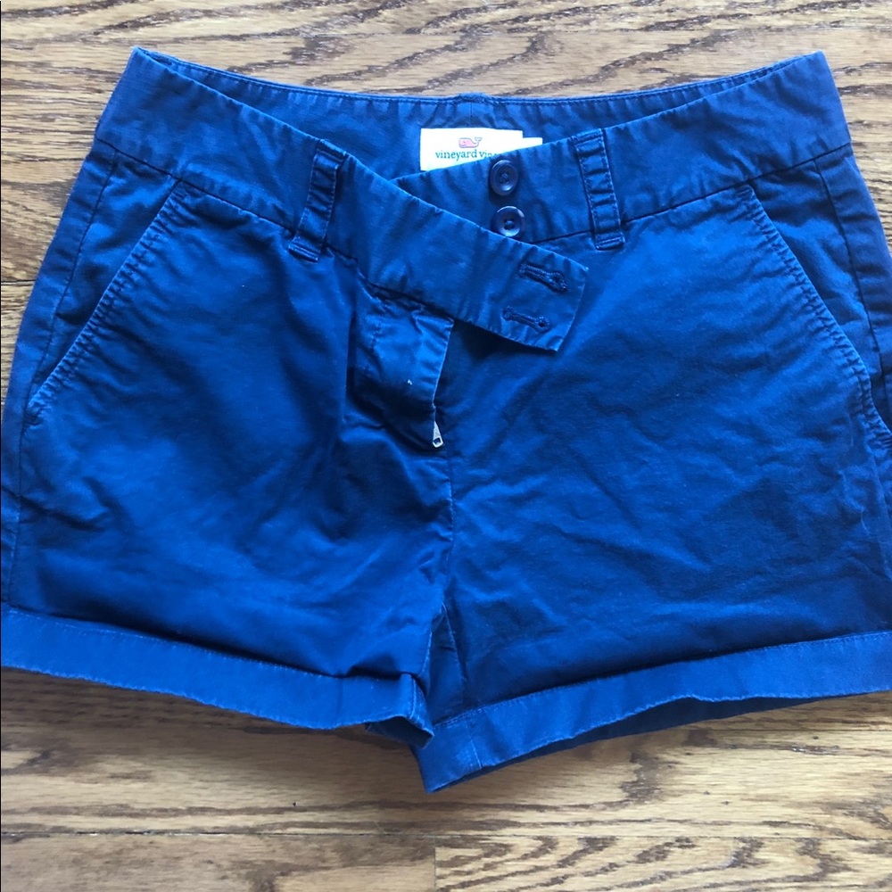 Vineyard Vines 3.5” everyday shorts